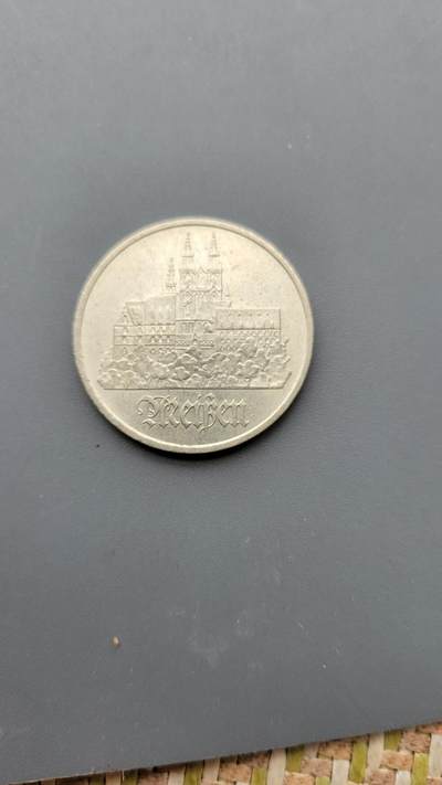 嘉宝良覃世界勋赏第18期拍卖 - 东德梅森纪念币