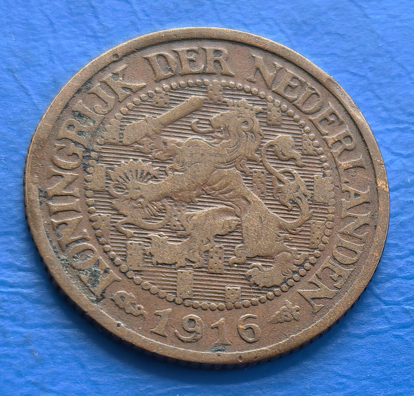 外国优质老铜币银币，周六九点倒数截拍，满百包邮，可寄存半年，喜欢朋友微信扫描二维码可直接参拍 荷兰1916年壹分