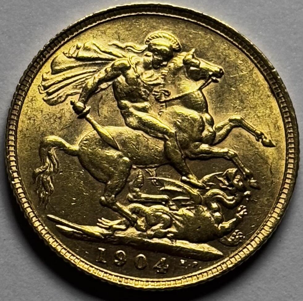 文馨钱币收藏第 283 场，【大雪鉴珍，寒英缀金】金银纪念币精品场，诚邀您的参与【长期接代拍品】 少见原光 1904 年爱德华七世 1 镑金币，金光闪闪原厂状态，重 7.988 克，金价 957元每克，难得一见的收藏品