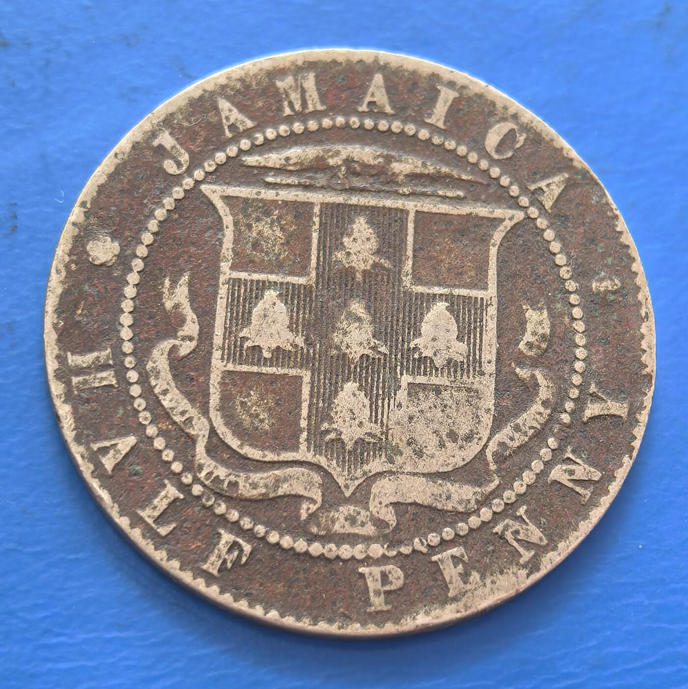 外国优质老铜币银币，周六九点倒数截拍，满百包邮，可寄存半年，喜欢朋友微信扫描二维码可直接参拍 少见牙买加1906年半便士