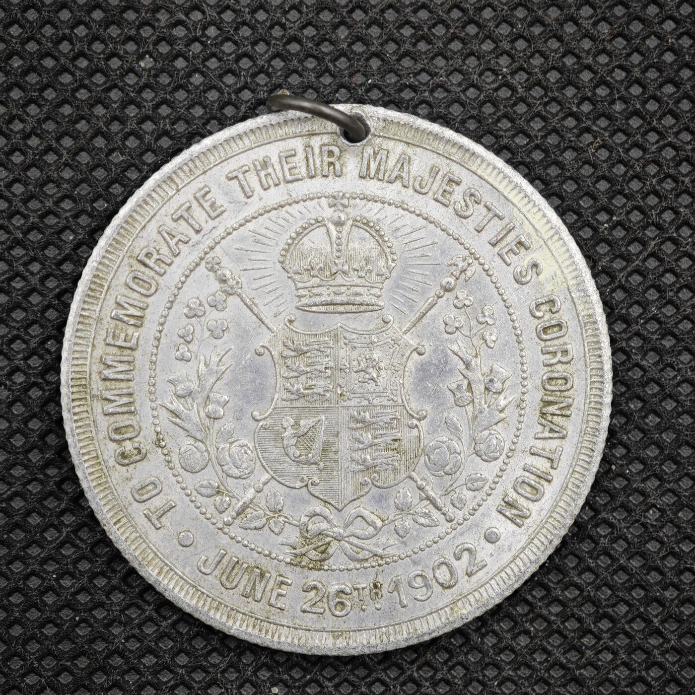 【淘币小摊】限时拍第八百一十六拍  纪念章场  满百包邮可预留两周  周一统一发货   英国1902年爱德华七世加冕纪念章直径38mm