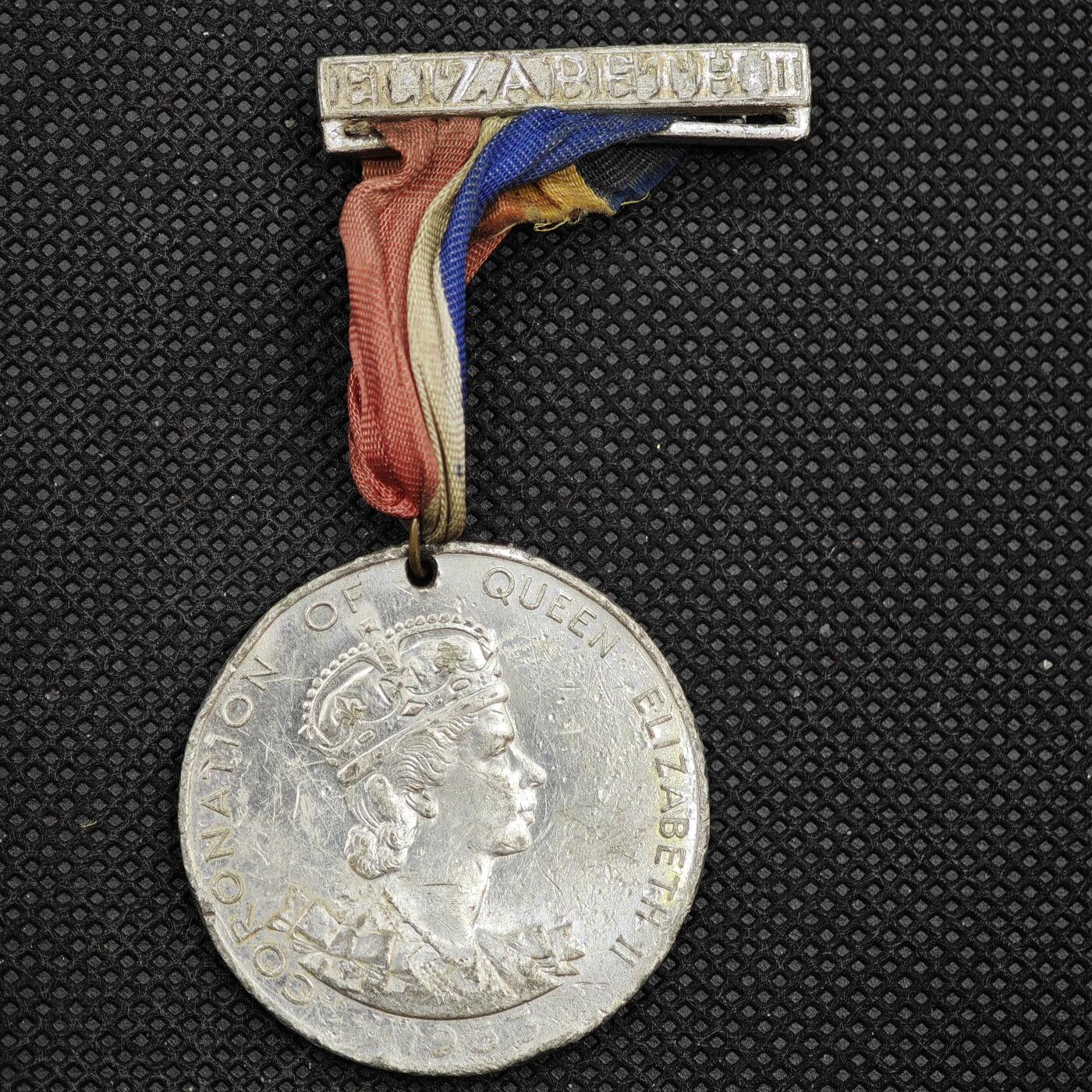 【淘币小摊】限时拍第八百一十六拍  纪念章场  满百包邮可预留两周  周一统一发货 