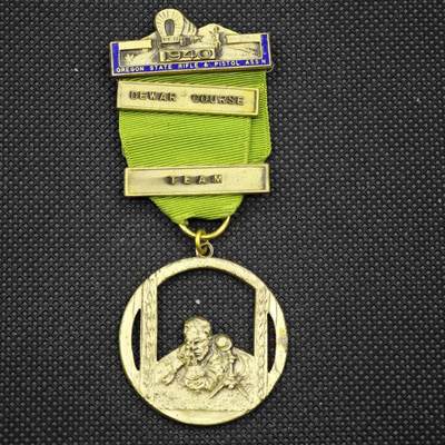 【淘币小摊】限时拍第八百一十六拍  纪念章场  满百包邮可预留两周  周一统一发货  -  射击奖章直径37mm