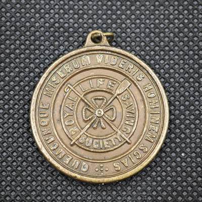 【淘币小摊】限时拍第八百一十六拍  纪念章场  满百包邮可预留两周  周一统一发货  -  英国社会救援奖章直径32mm