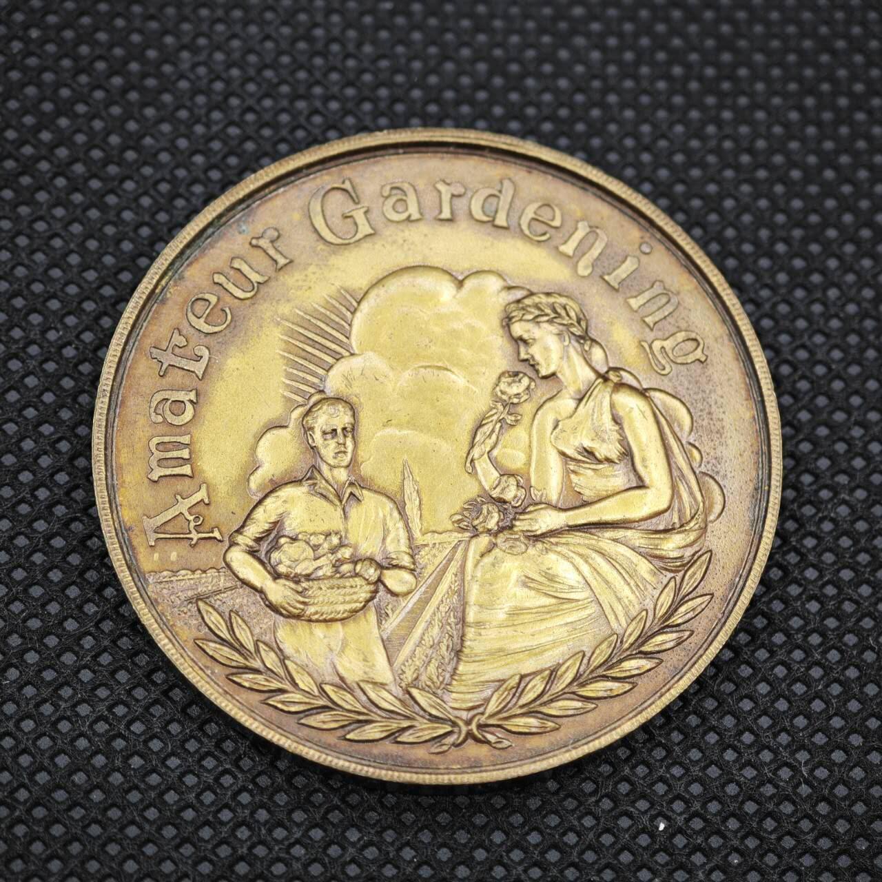 【淘币小摊】限时拍第八百一十六拍  纪念章场  满百包邮可预留两周  周一统一发货  英国园艺纪念章 直径45mm