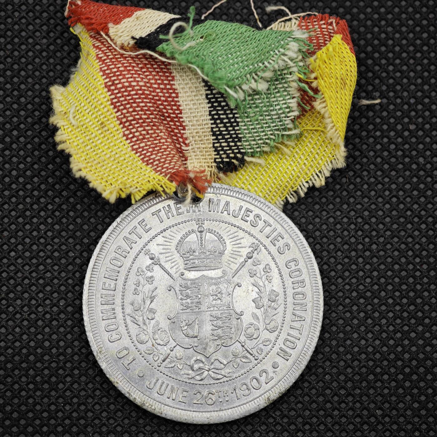 【淘币小摊】限时拍第八百一十六拍  纪念章场  满百包邮可预留两周  周一统一发货   英国1902年爱德华七世加冕纪念章直径38mm