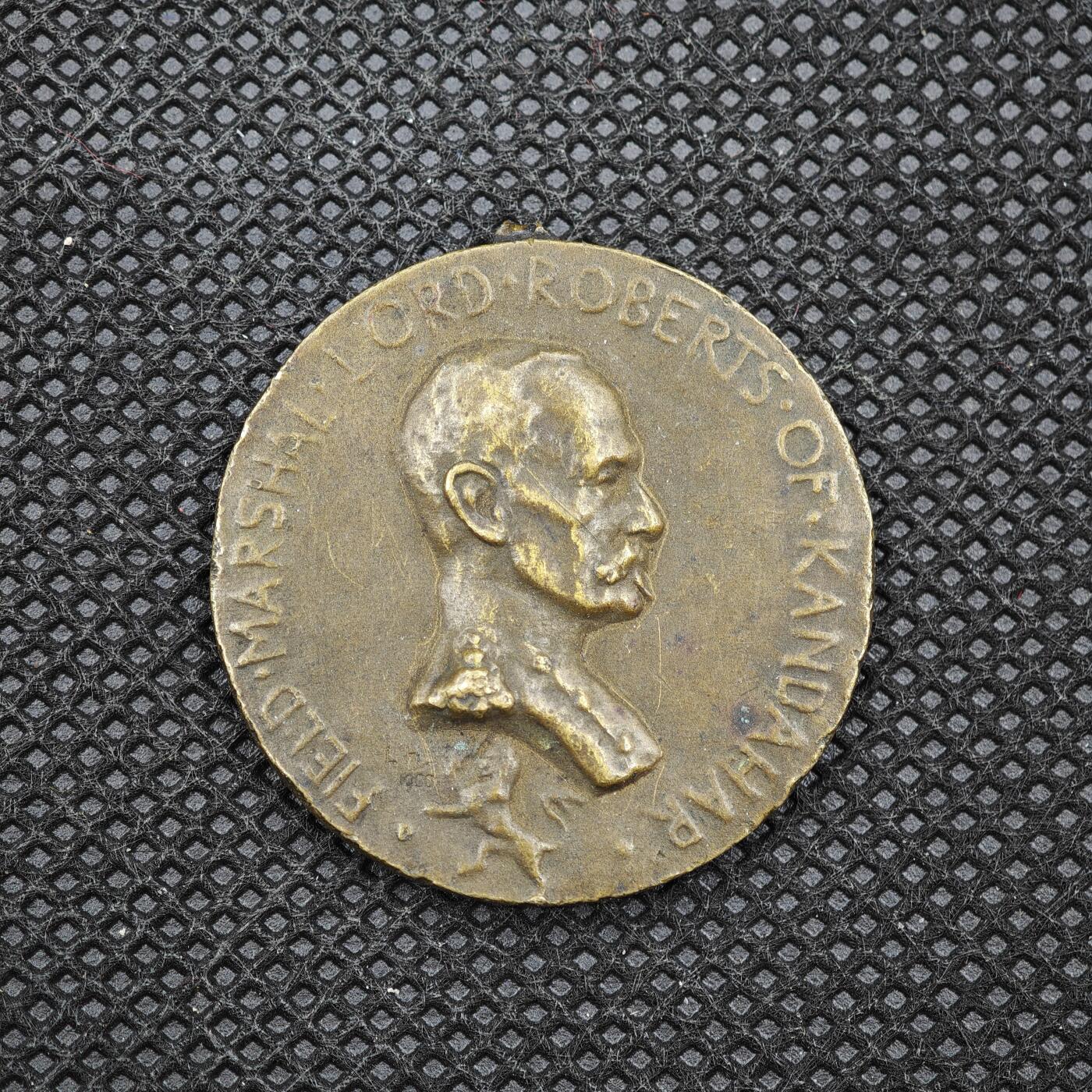 【淘币小摊】限时拍第八百一十六拍  纪念章场  满百包邮可预留两周  周一统一发货   1900年罗伯茨勋爵微型步枪俱乐部奖章直径30mm