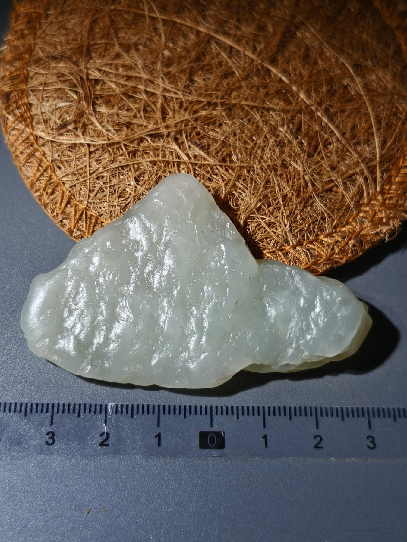 90期回流戒指饰品杂件纪念章丝路钱币专场 新疆和田玉山流水