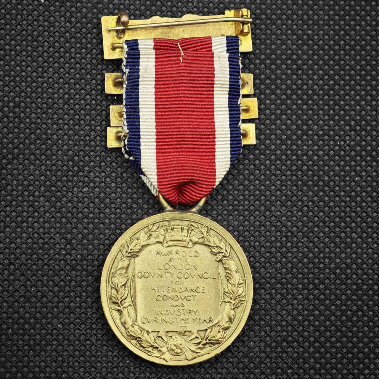 【淘币小摊】限时拍第八百一十六拍  纪念章场  满百包邮可预留两周  周一统一发货 