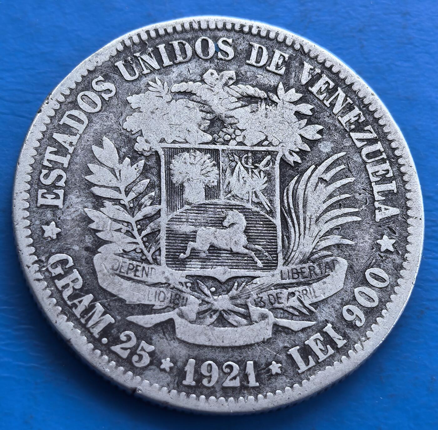 外国优质老铜币银币，周六九点倒数截拍，满百包邮，可寄存半年，喜欢朋友微信扫描二维码可直接参拍 委内瑞拉1921年高银版大银币