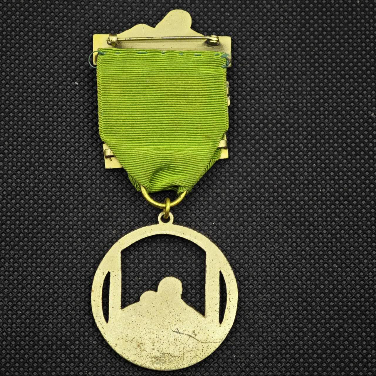 【淘币小摊】限时拍第八百一十六拍  纪念章场  满百包邮可预留两周  周一统一发货   射击奖章直径37mm