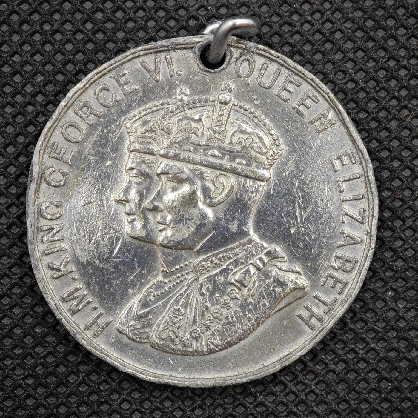 【淘币小摊】限时拍第八百一十六拍  纪念章场  满百包邮可预留两周  周一统一发货 