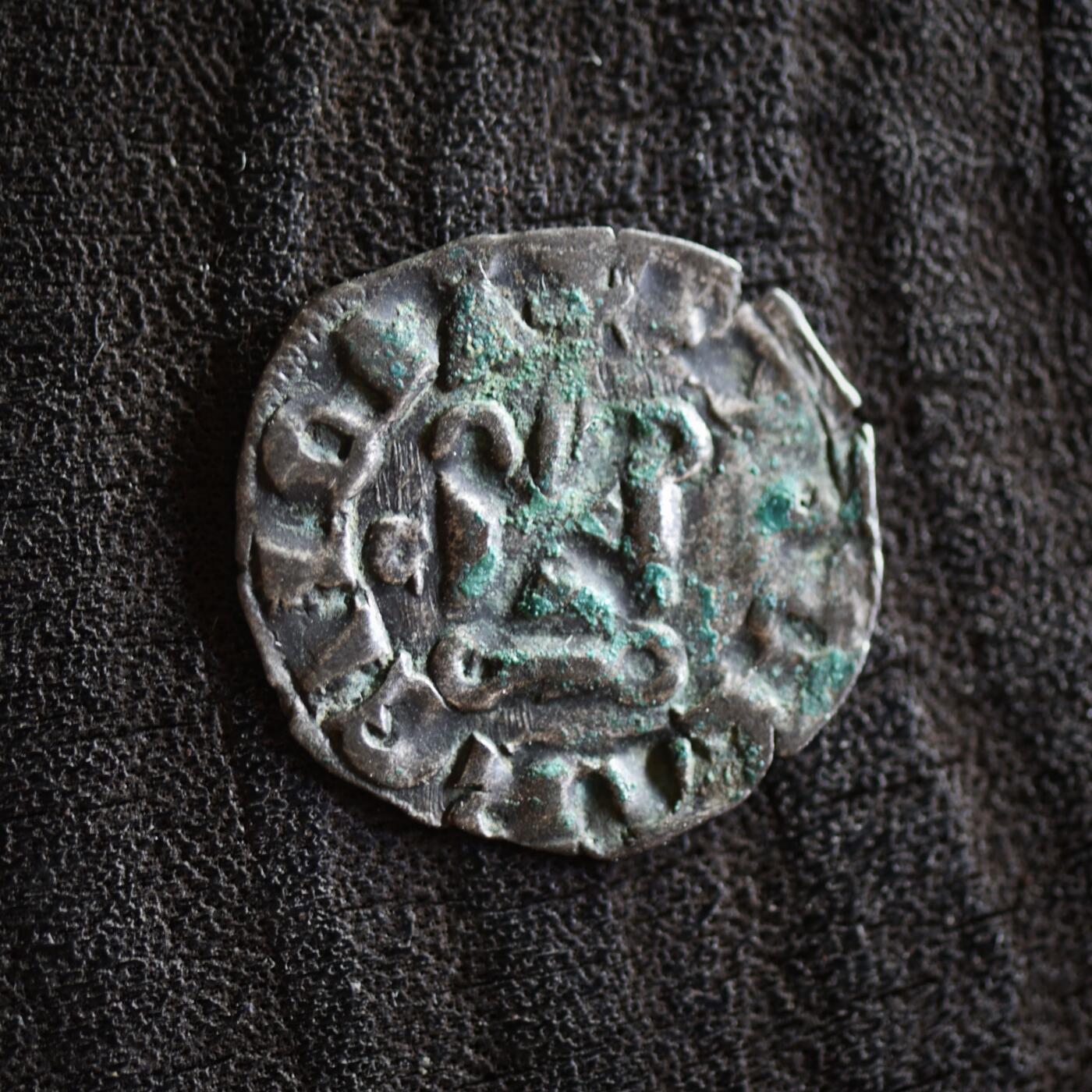 【良泉】【2025年最后一场】12月18日晚19.30点开拍！188组【直播场】西方古代钱币、丝路杂项、印章！ 【罕见】公元1316-1318年【中世纪·十字军】亚该亚公国女大公——“艾诺的玛蒂尔达”发行，第纳尔银币，0.65克