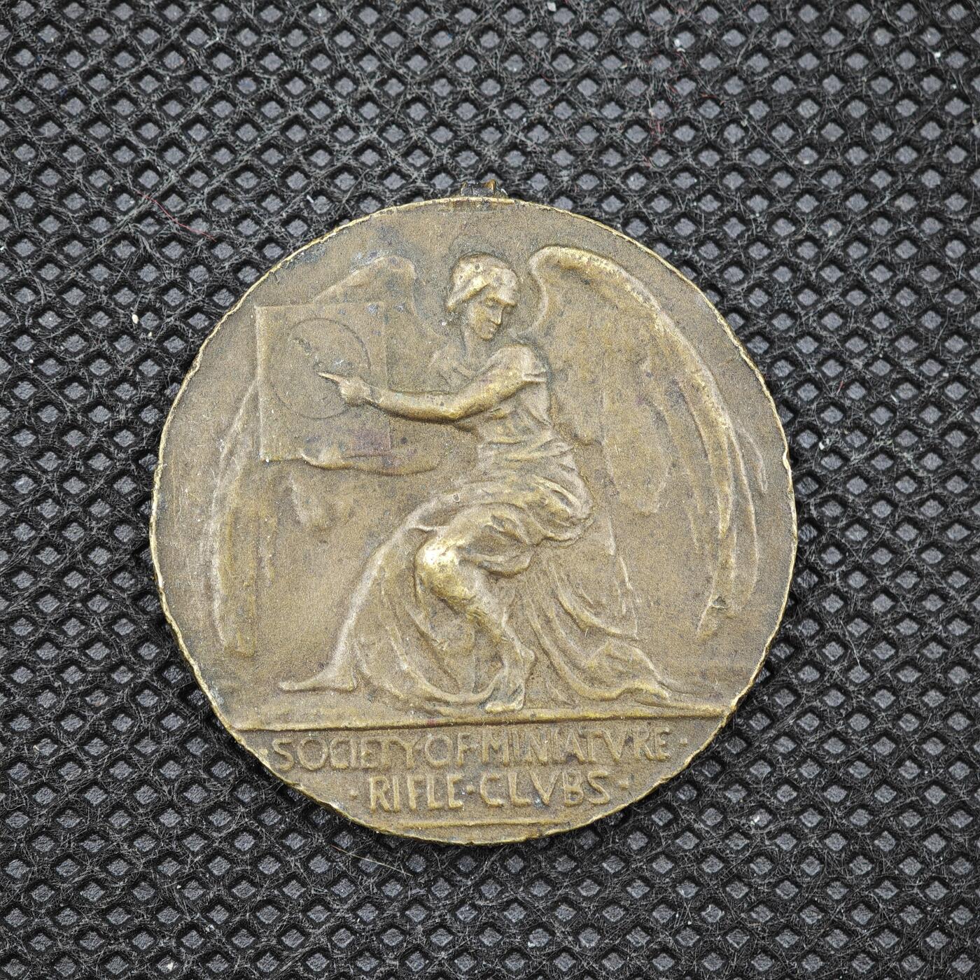 【淘币小摊】限时拍第八百一十六拍  纪念章场  满百包邮可预留两周  周一统一发货   1900年罗伯茨勋爵微型步枪俱乐部奖章直径30mm