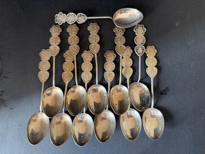 海外回流精品拍卖 - 法国回流晚清福禄寿银勺子12把 尺寸：11.6cm，重（12把）：130g。