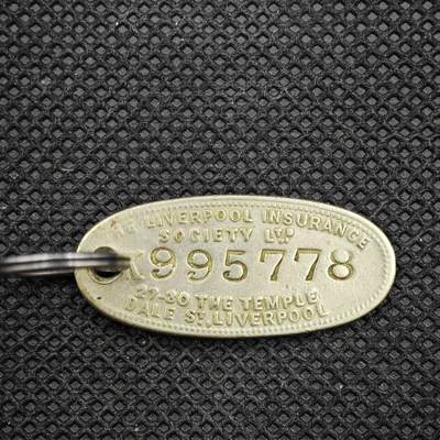 【淘币小摊】限时拍第八百一十六拍  纪念章场  满百包邮可预留两周  周一统一发货  - 英国维多利亚时期失物招领铭牌直径33mm