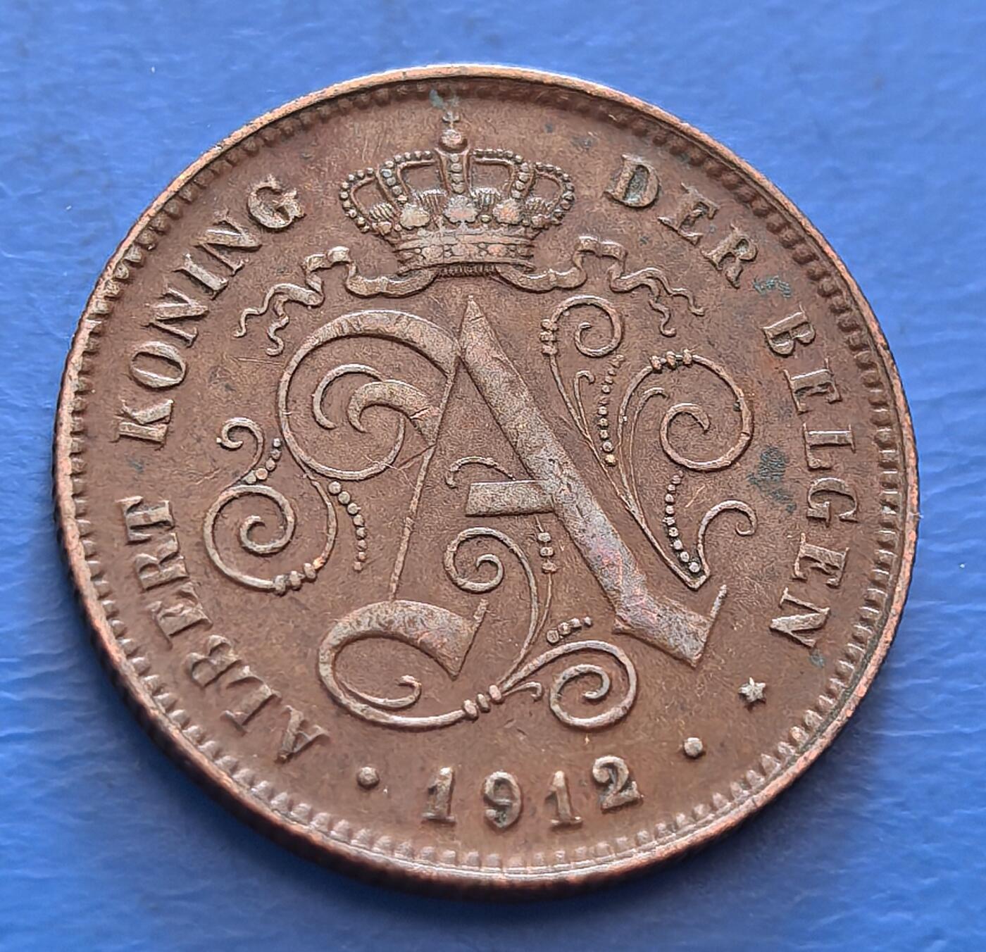 外国优质老铜币银币，周六九点倒数截拍，满百包邮，可寄存半年，喜欢朋友微信扫描二维码可直接参拍 极美品比利时1912年2分