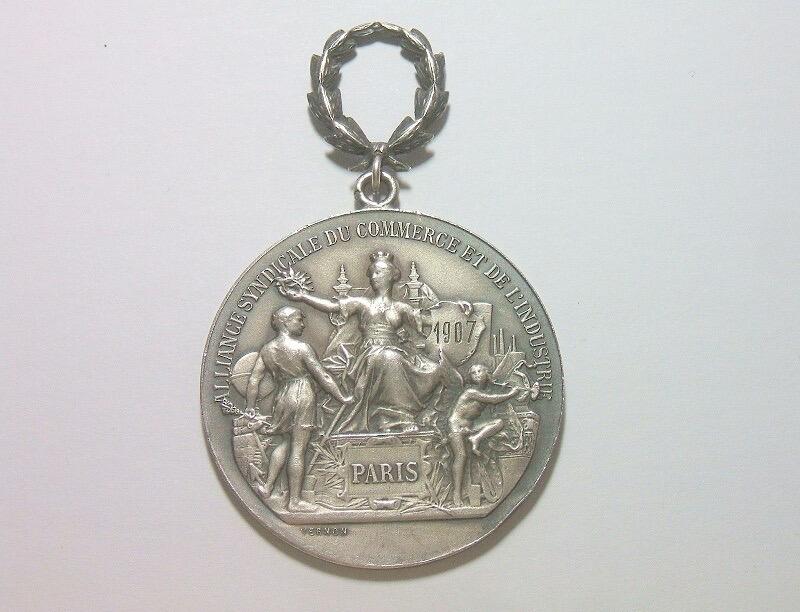 【银】法国1907年女神坐像 高浮雕精制大银章 40MM 23.5克