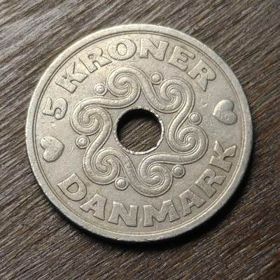 【铜匠收藏】★第134场★散币场，无佣金，30包邮。不满30元，支付5元运费。《接受代拍 代送NGC评级》 - 丹麦 1990年 5克朗 玛格丽特二世