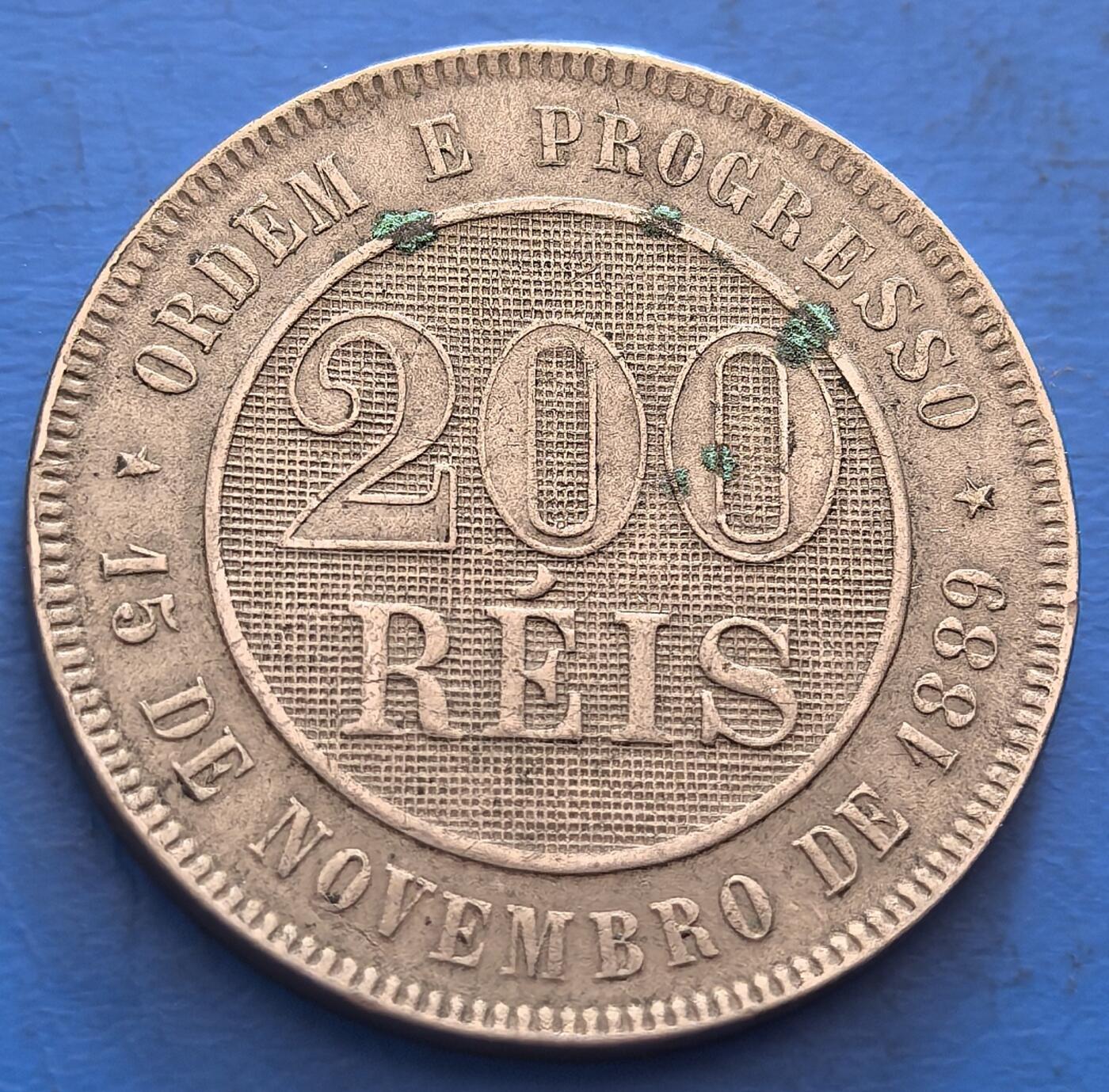 外国优质老铜币银币，周六九点倒数截拍，满百包邮，可寄存半年，喜欢朋友微信扫描二维码可直接参拍 巴西1896年200瑞斯