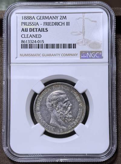 北京马甸外国币专卖第147期，外国币专场，陆续上拍，欢迎关注 - 德国普鲁士1888年短翅2马克银币三皇年弗雷德里希，NGC评级AU
