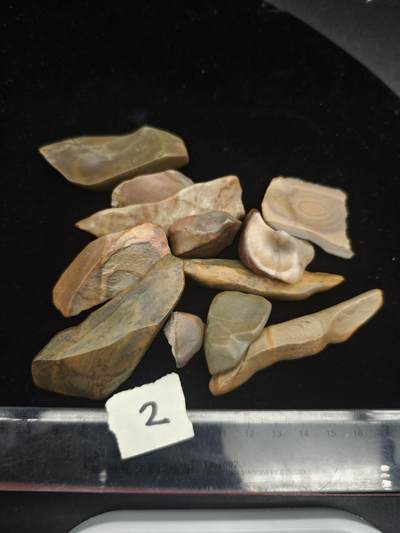 90期回流戒指饰品杂件纪念章丝路钱币专场 - 新疆天然泥石