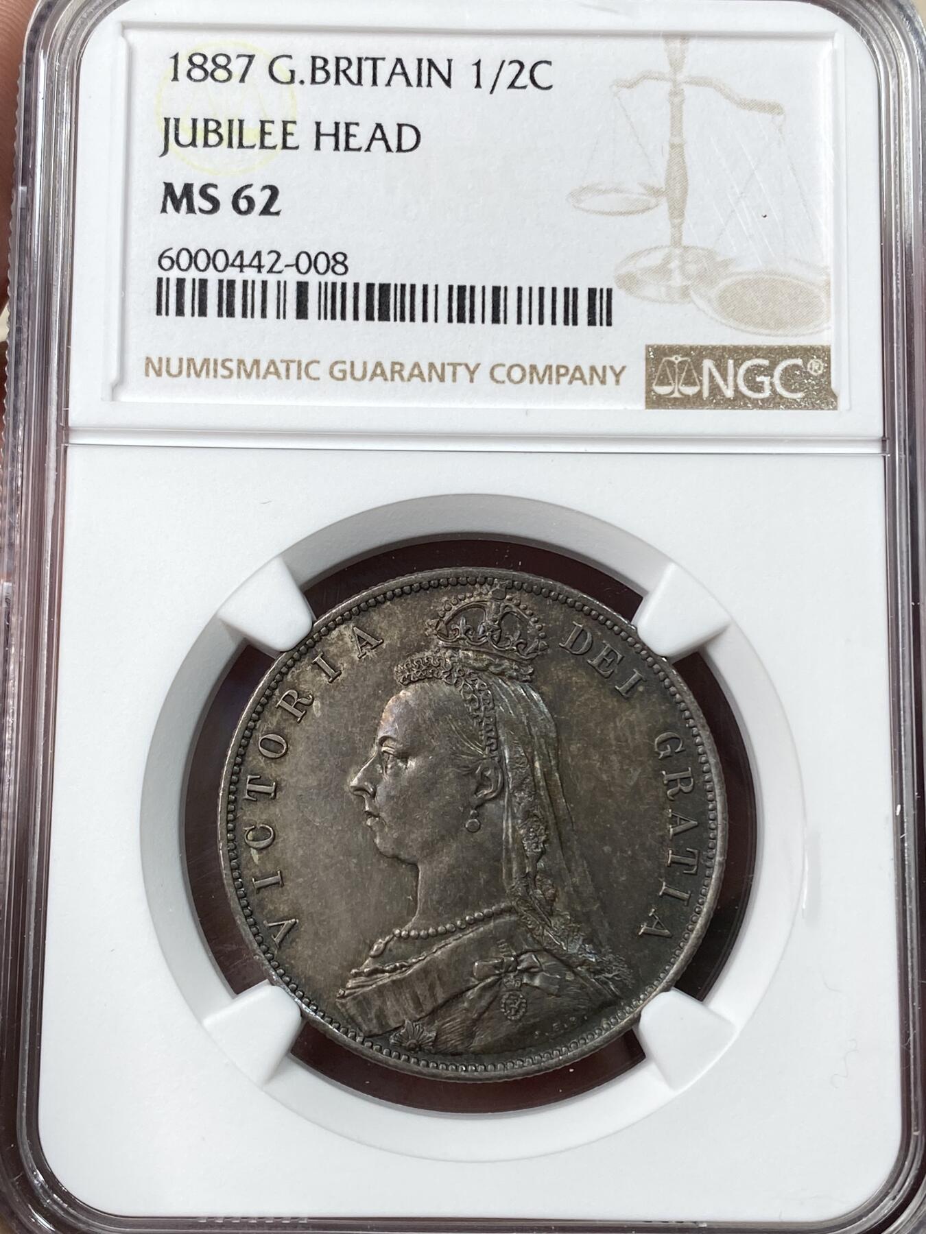 万国钱币拍卖第056期