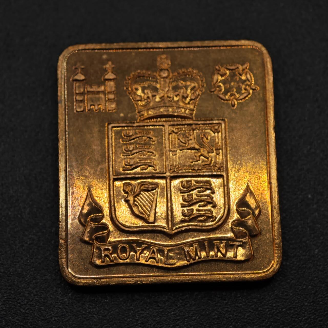 【淘币小摊】实时拍第八百一十四拍   散币场   满百包邮可预留二周 每周一统一发货   英国1977年造币厂铭牌