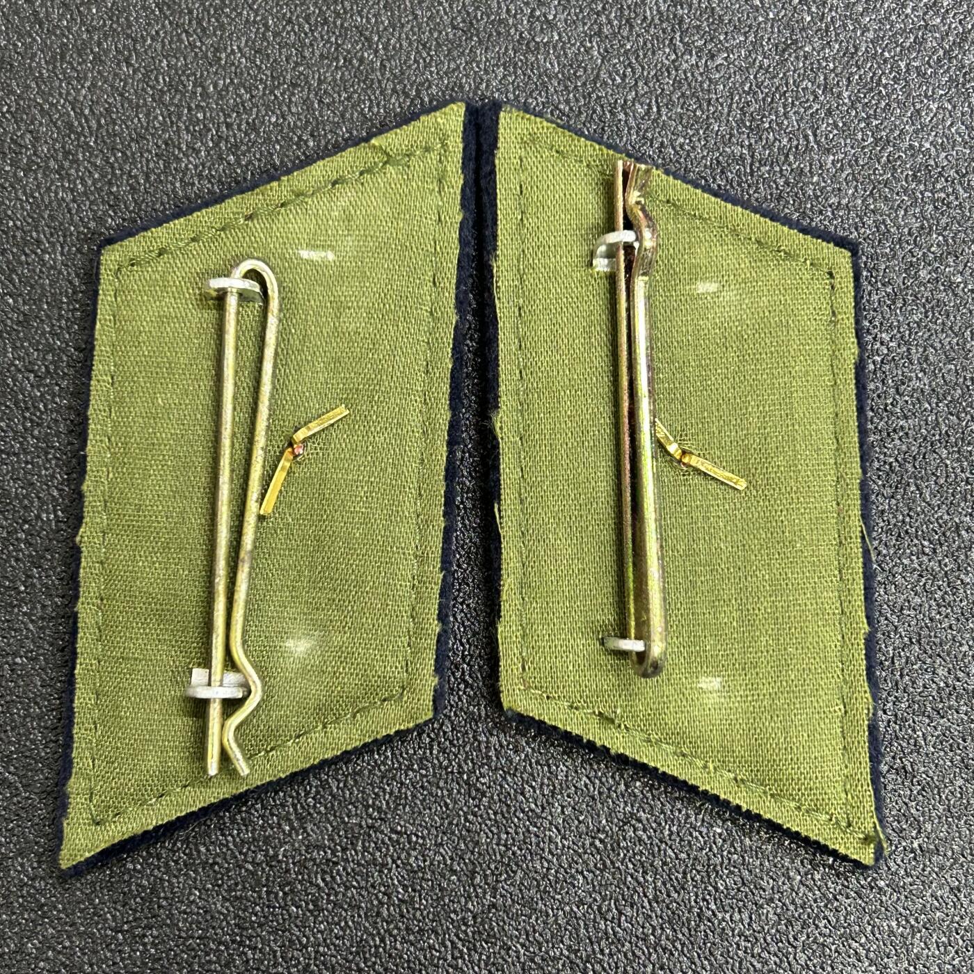 西秦中古拍卖第六十八期 越南人民军海军领章