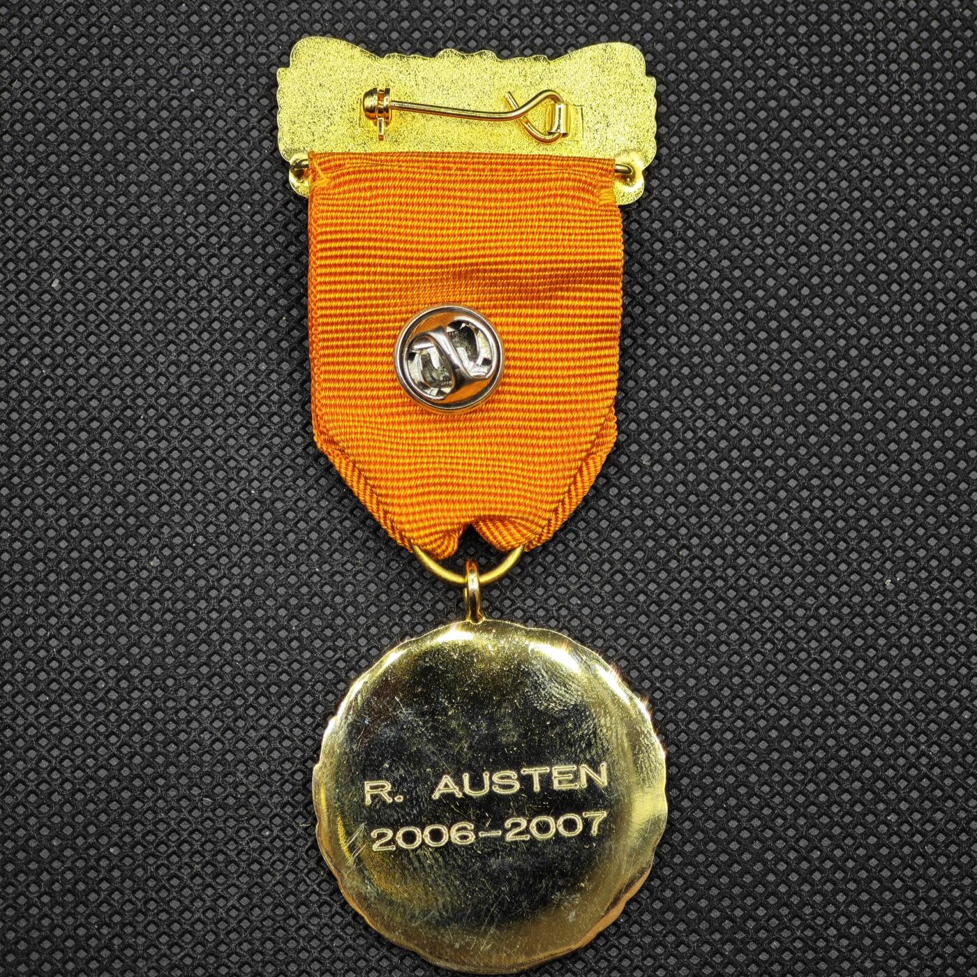 【淘币小摊】限时拍第八百一十六拍  纪念章场  满百包邮可预留两周  周一统一发货   伯明翰市前主席荣誉奖章直径35mm