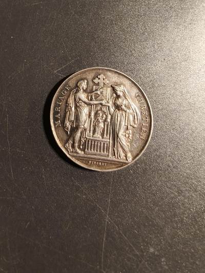 老王徽章第167期 - 法国银婚章    950银     直径30mm.    重量12.4g