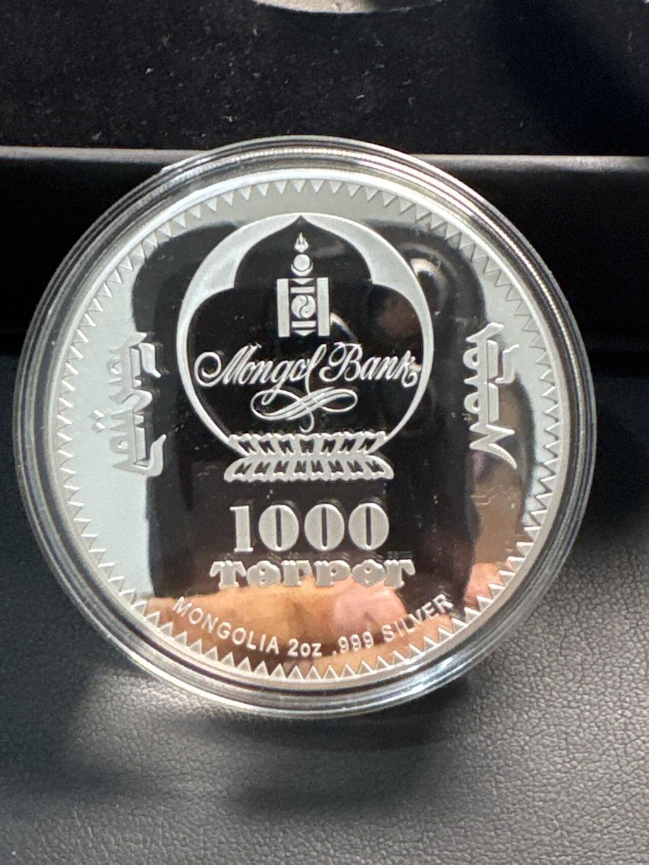 ❤️【币观天下】❤️ 第333期钱币拍卖- 2025.12.5周五晚上6点半场-长期征集拍品 蒙古2021年走进荒野系列第1枚棕熊2盎司彩色高浮雕纪念银币发行量999枚