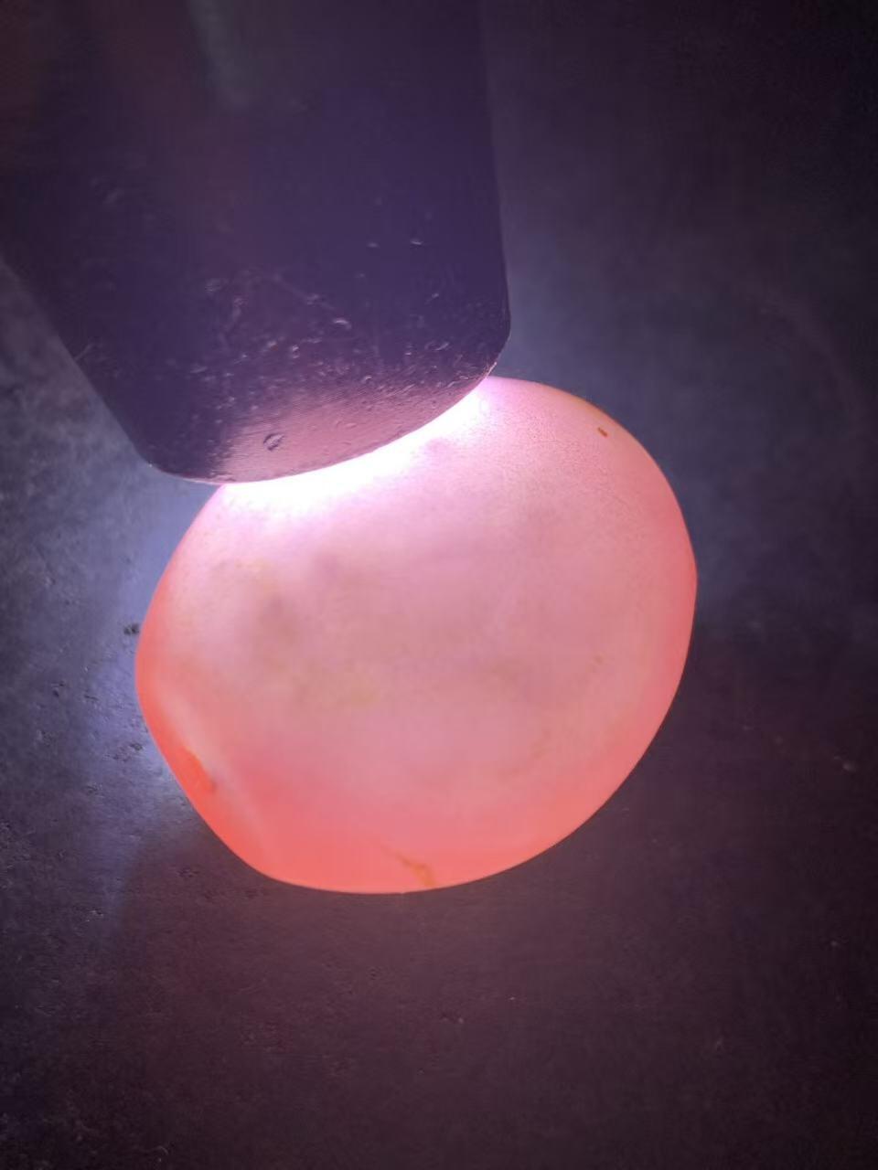 紫罗兰冻料战国红玛瑙勒子一颗！