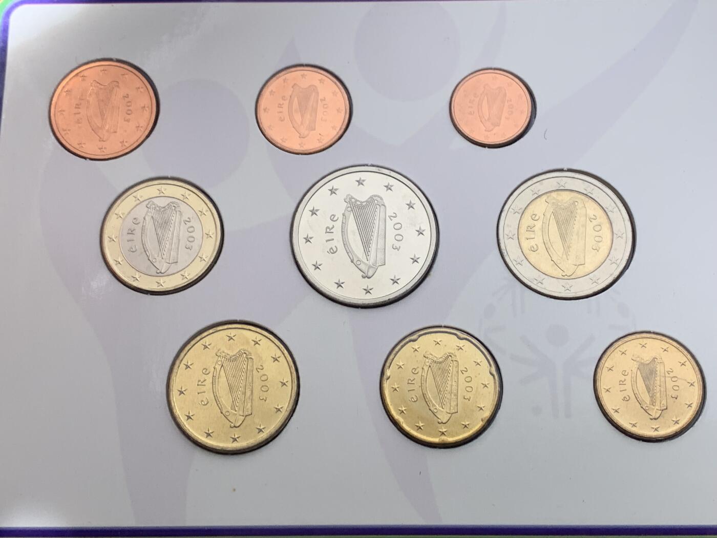 《竞宝斋》第444场 周日，周一，2场连拍 （全场包邮） 爱尔兰2003年官方套币，特奥会9枚欧元套币，含5欧元特奥会纪念，克书价高。