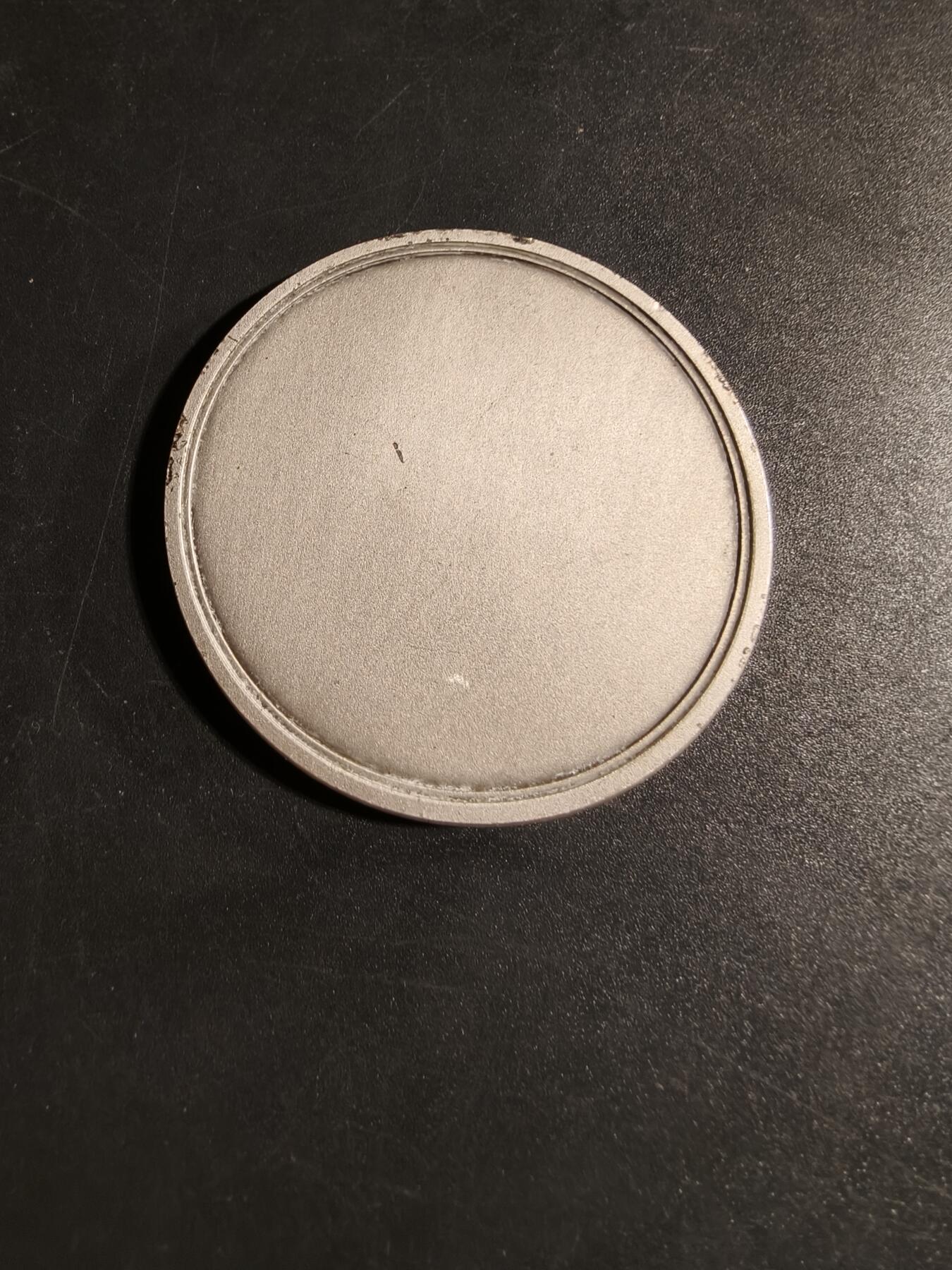 老王徽章第167期 法国维泰尔市镀银大铜章     直径50mm.    重量44.5g