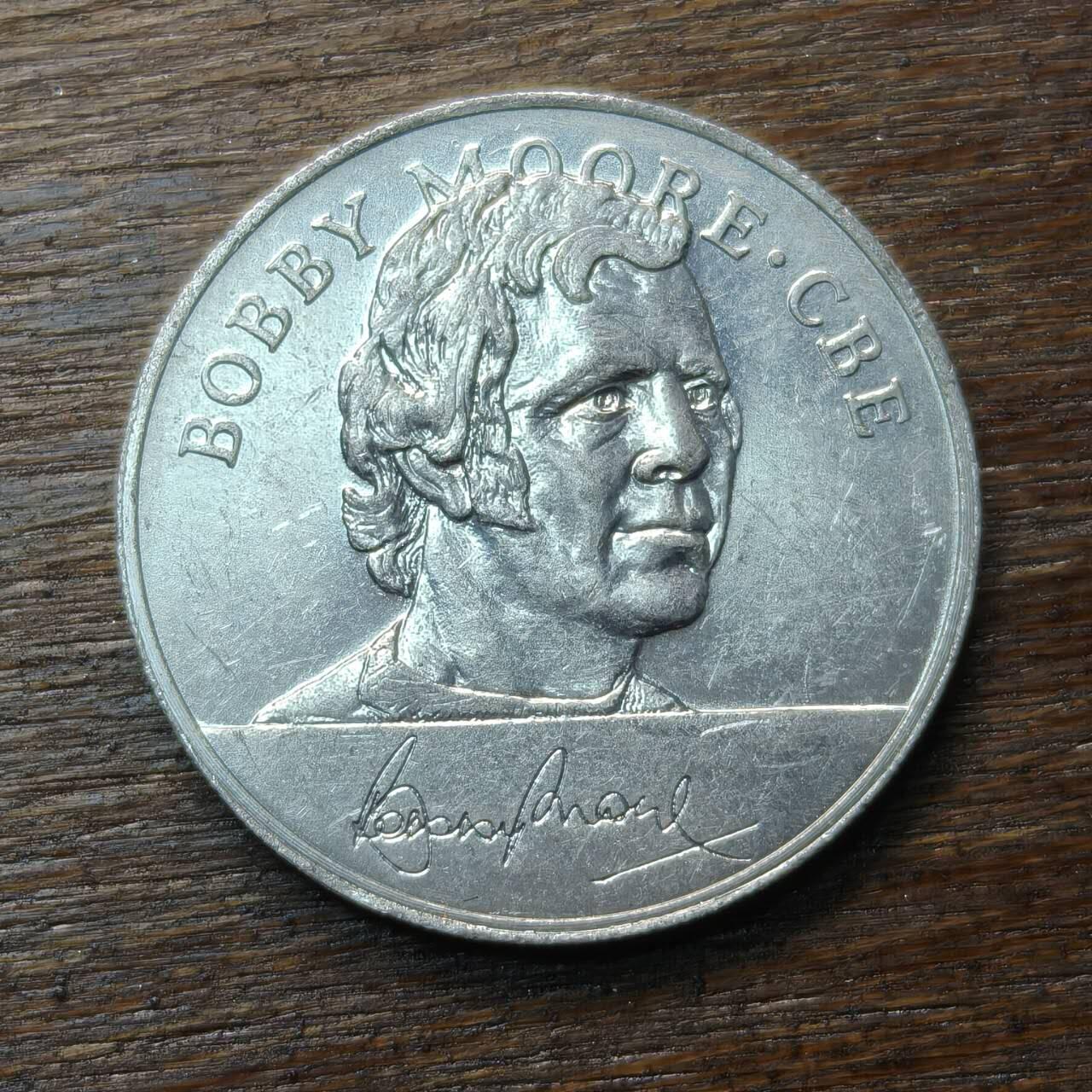 【铜匠收藏】★第134场★散币场，无佣金，30包邮。不满30元，支付5元运费。《接受代拍 代送NGC评级》 墨西哥世界杯英格兰队埃索纪念币 博比·摩尔