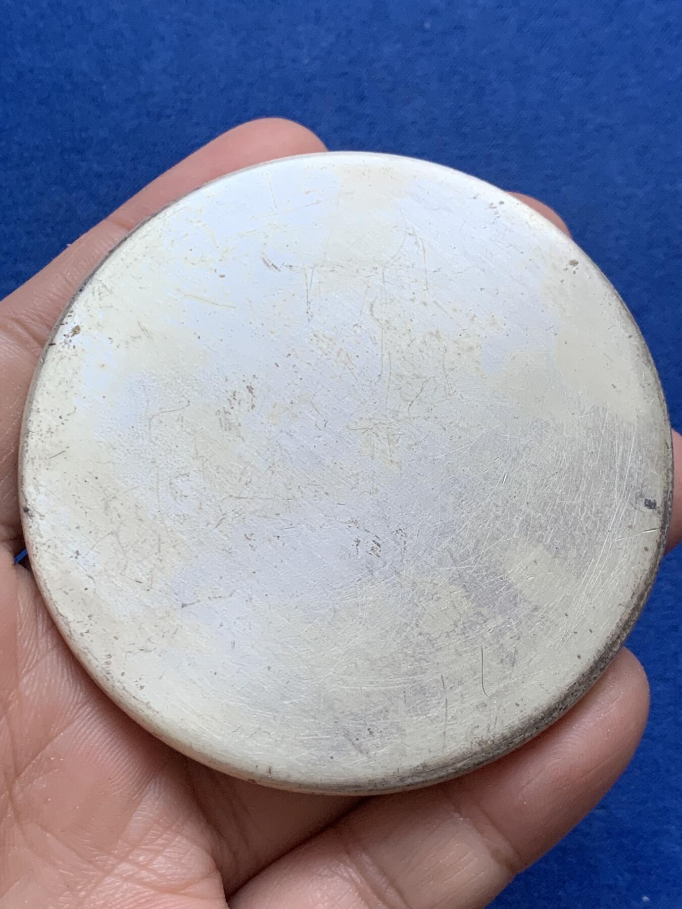 《竞宝斋》第444场 周日，周一，2场连拍 （全场包邮） 法国圆形单面铜章 GENDIS设计 浮雕工艺 直径69.4mm 重量196.2g