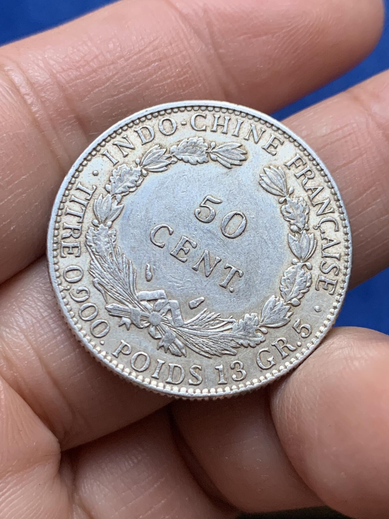 《竞宝斋》第444场 周日，周一，2场连拍 （全场包邮） 法属印支1936年坐洋50分银币 品相不错