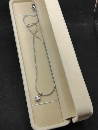 0元起拍勋章 第315期 咸鱼国勋章拍卖专场 12月3日（周三）下午6：00开始 - 日本中古项链带盒 链子925字样