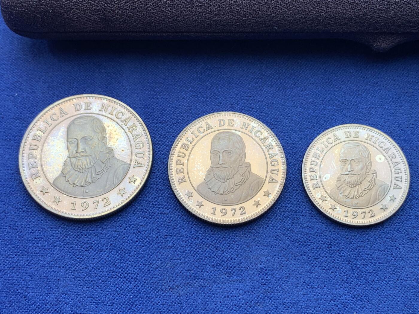 《竞宝斋》第444场 周日，周一，2场连拍 （全场包邮） 五枚一组 尼加拉瓜1972年精制镍币 带盒