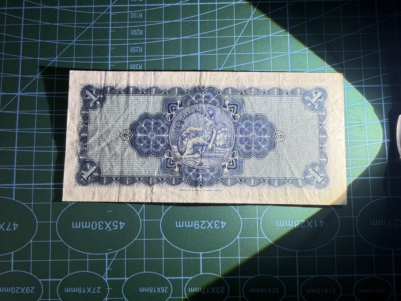 【炜奕收藏】，第五十二期 1964年苏格兰亚麻银行1镑，品相如图，号码无47