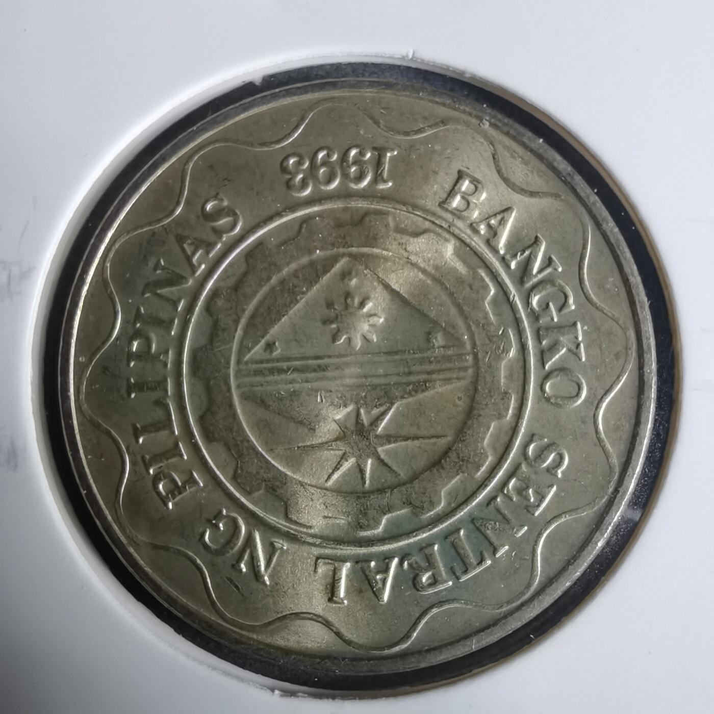 沼泽如烟--第919场 菲律宾2009年5比索