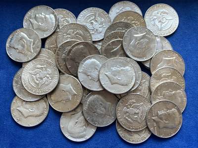 《竞宝斋》第444场 周日，周一，2场连拍 （全场包邮） - 美国肯尼迪半美元银币一组 总重约447.6克