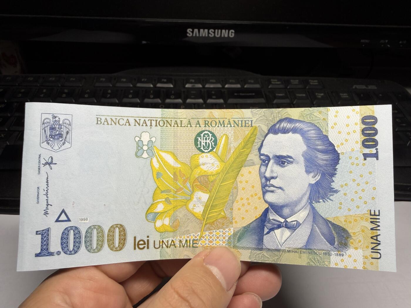 2025年集古藏今外币拍卖第十期-第10场—（总第290拍-纸币专场），本期拍完结算一次，发货时间2-3天，休息几天后继续新的一期拍卖。 1998年罗马尼亚1000列伊