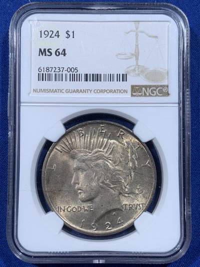 《竞宝斋》第444场 周日，周一，2场连拍 （全场包邮） - NGC MS64 美国1924年和平银币 转光效果，双面带点咖色包浆，光度也不错。