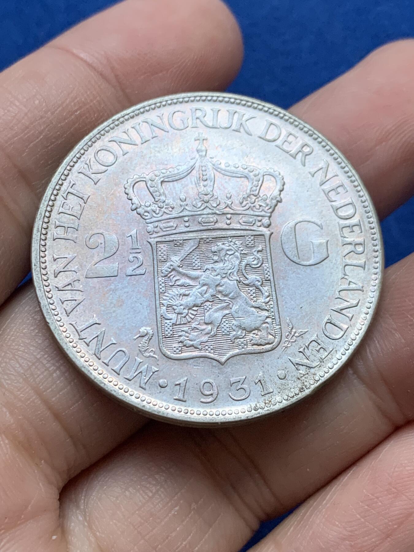 《竞宝斋》第444场 周日，周一，2场连拍 （全场包邮） 荷兰1931年威廉明娜2.5盾大银币 好品，女王人像、发丝很棒