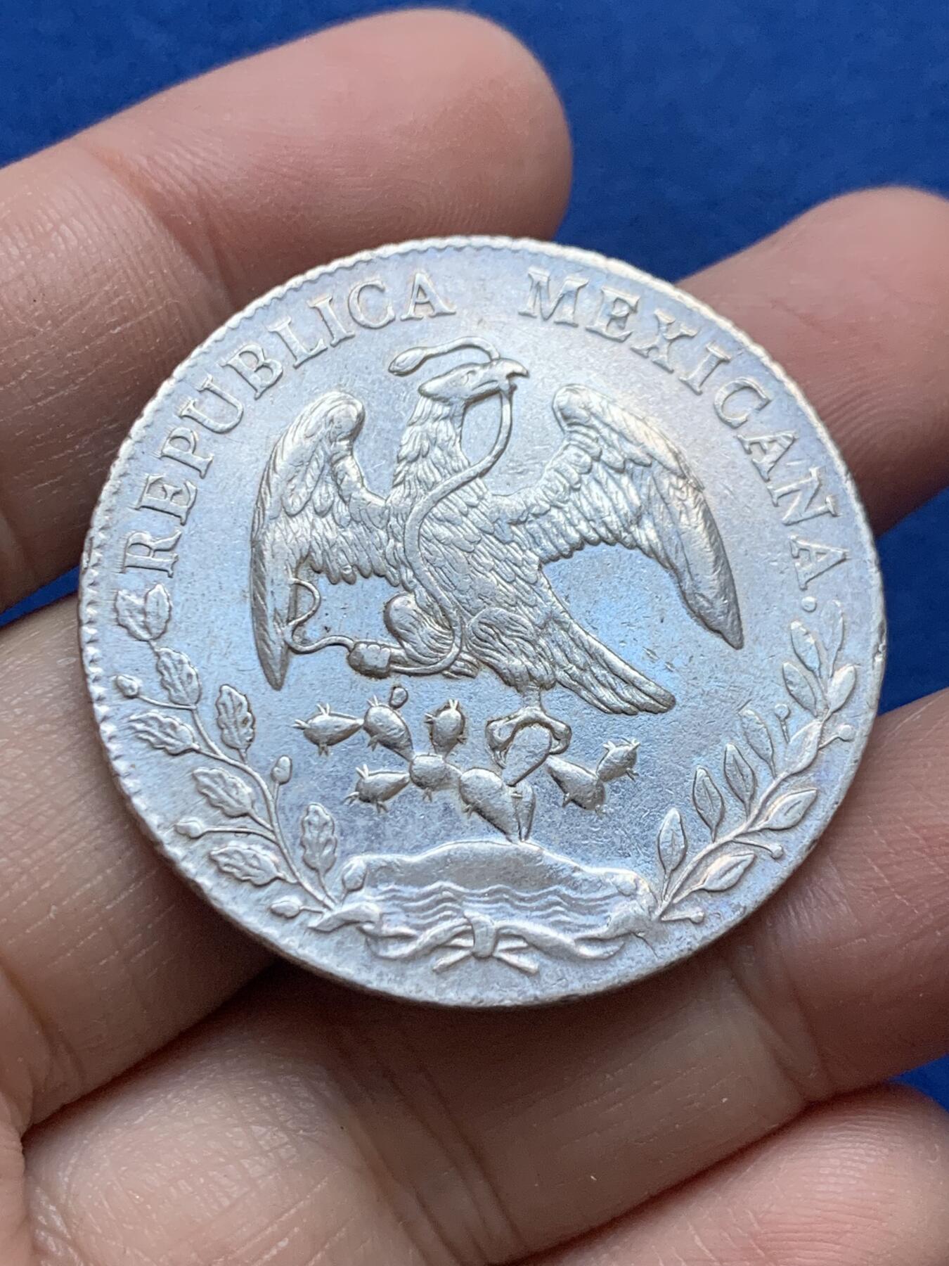 《竞宝斋》第444场 周日，周一，2场连拍 （全场包邮） 墨西哥1894 CA MM版 8R鹰洋银币 细节见图