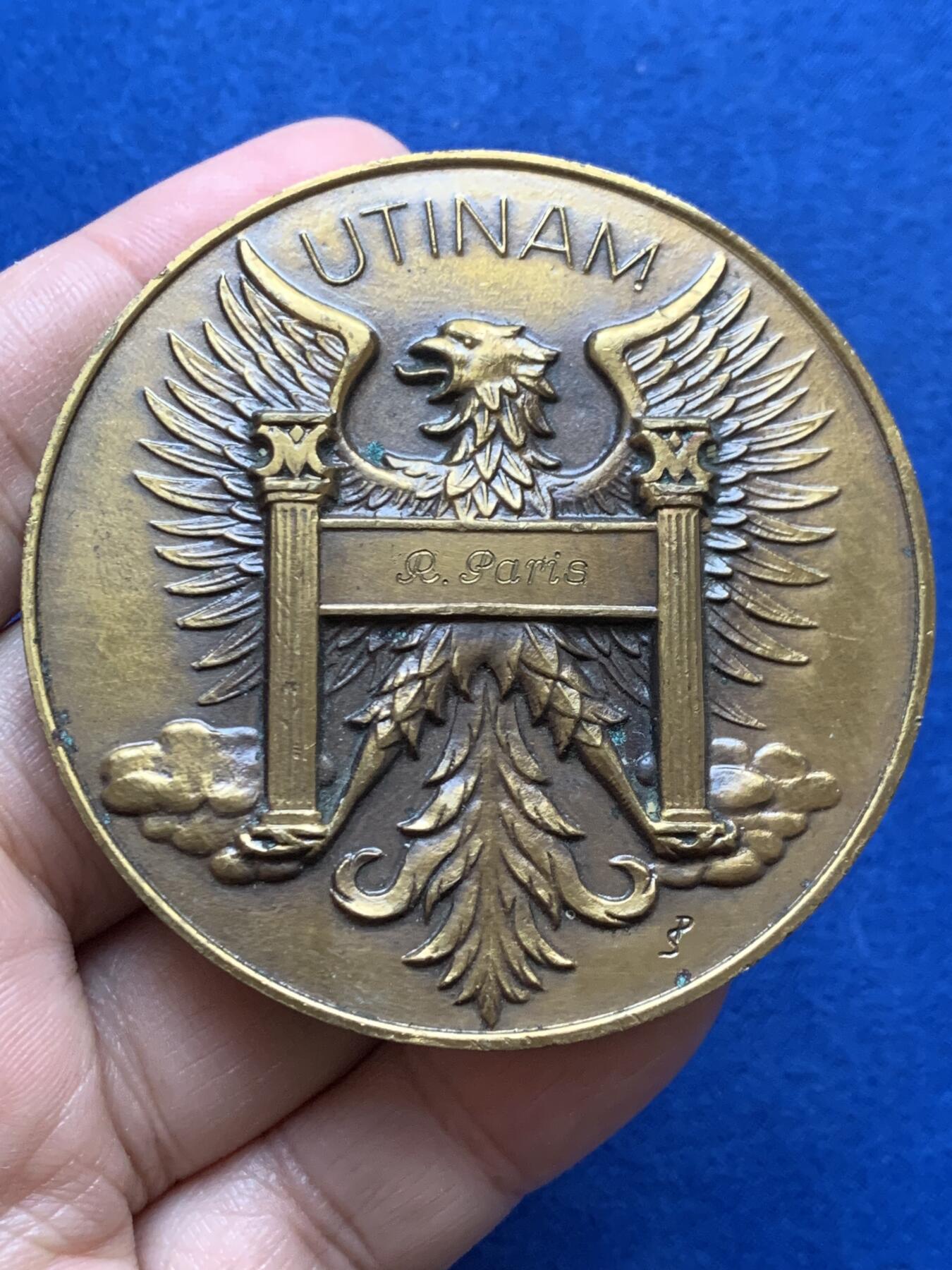 《竞宝斋》第444场 周日，周一，2场连拍 （全场包邮） 法国MATY30周年服务大铜章 直径62.6mm 重量113.8克