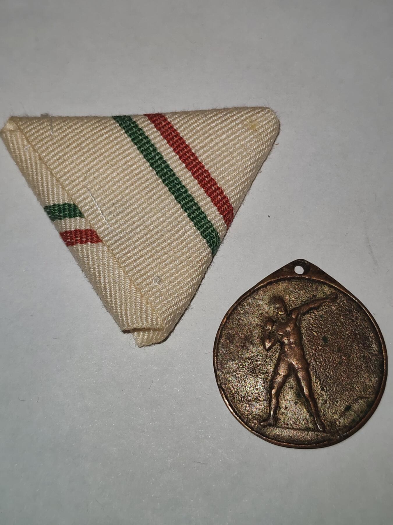 韵星假日拍卖第三十一期 -- Rimey Holidays Auction 31 匈牙利人民共和国军运会第二名奖章