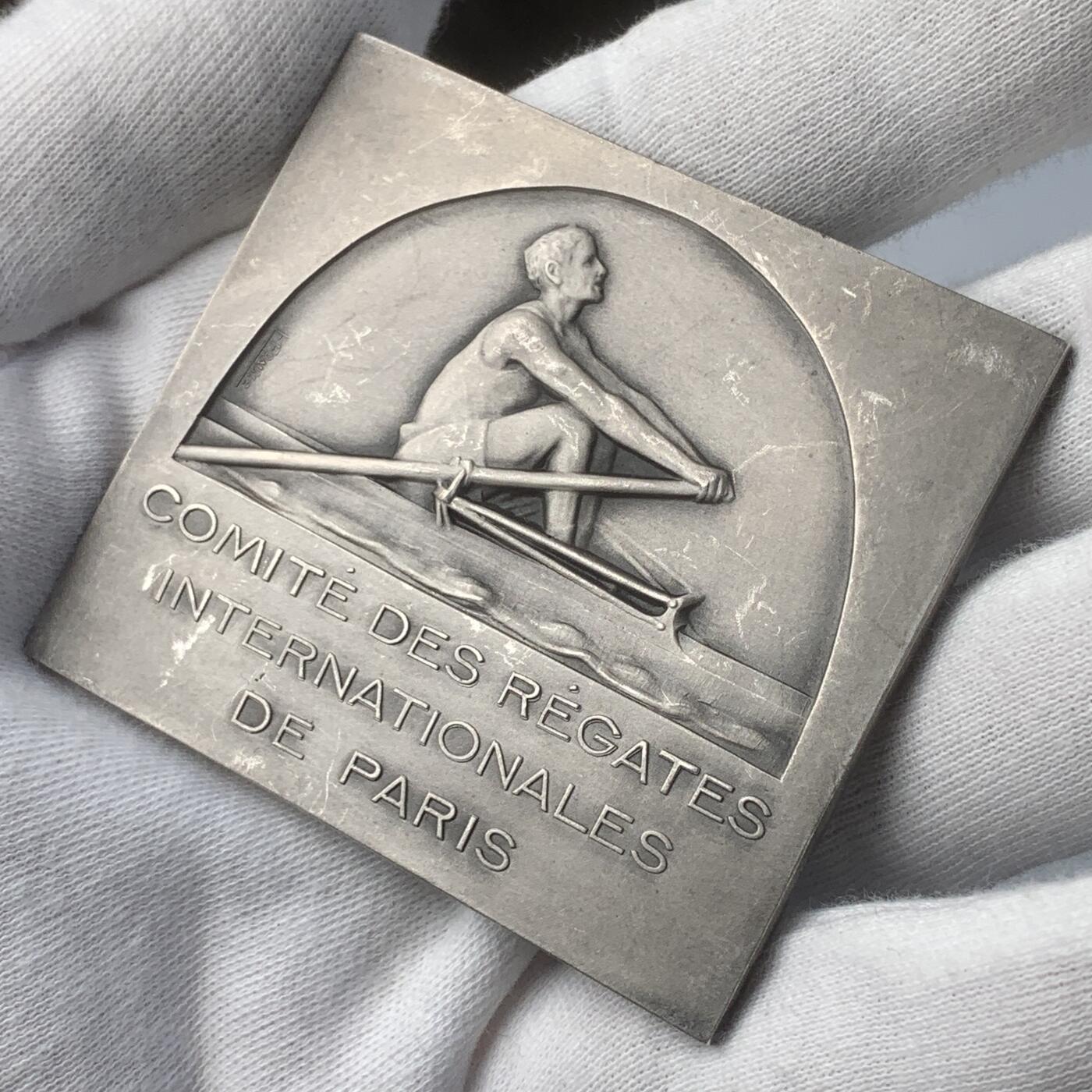 掌中浮雕-藏着的欧洲第044场 1934年法国巴黎赛艇比赛镀银铜章，55*61mm，96g